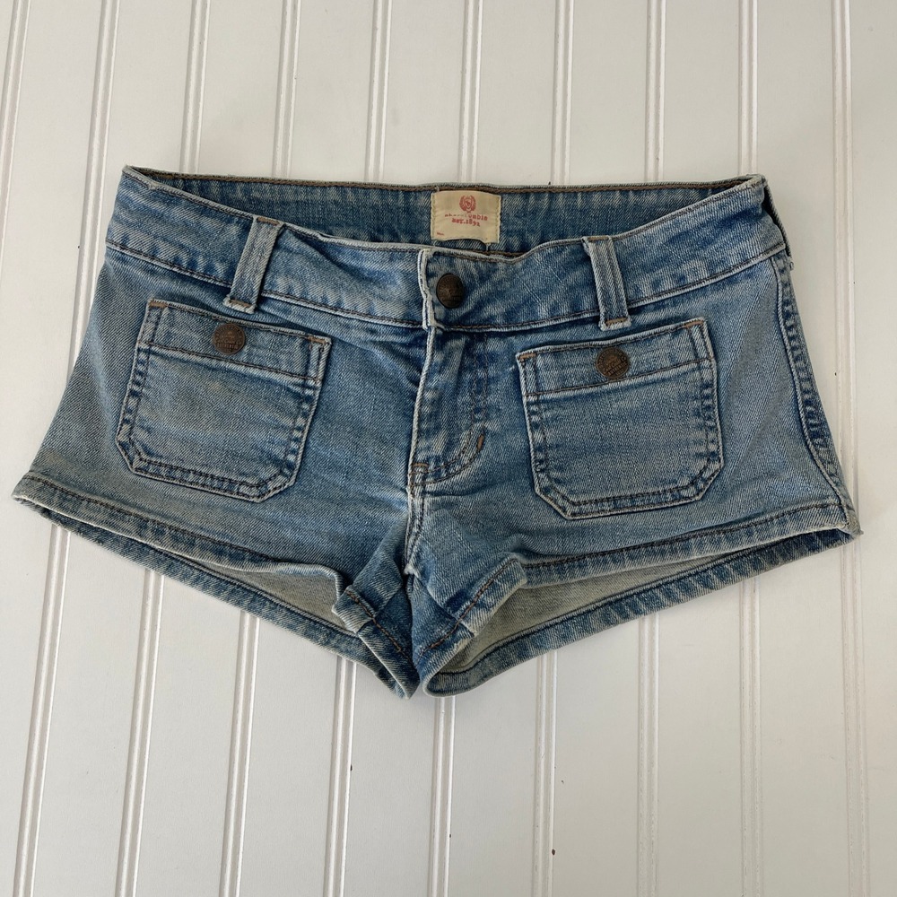 Abercrombie Kids Y2K Style Girls Blue Denim Low Rise Flap Pocket Shorts Size 12